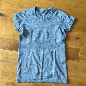 Lululemon grey Swiftly workout top